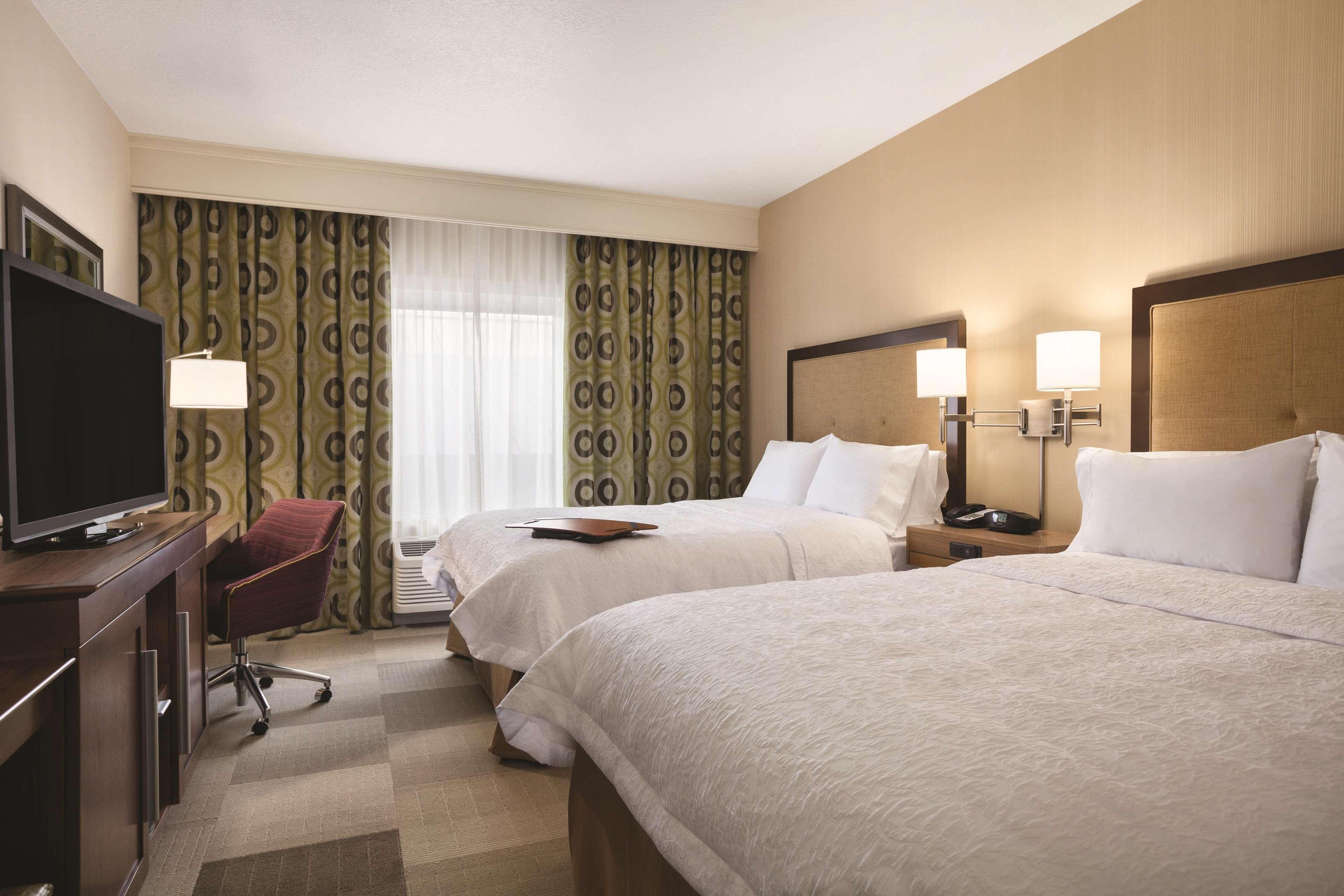 Hampton Inn Бригам-Сити Экстерьер фото