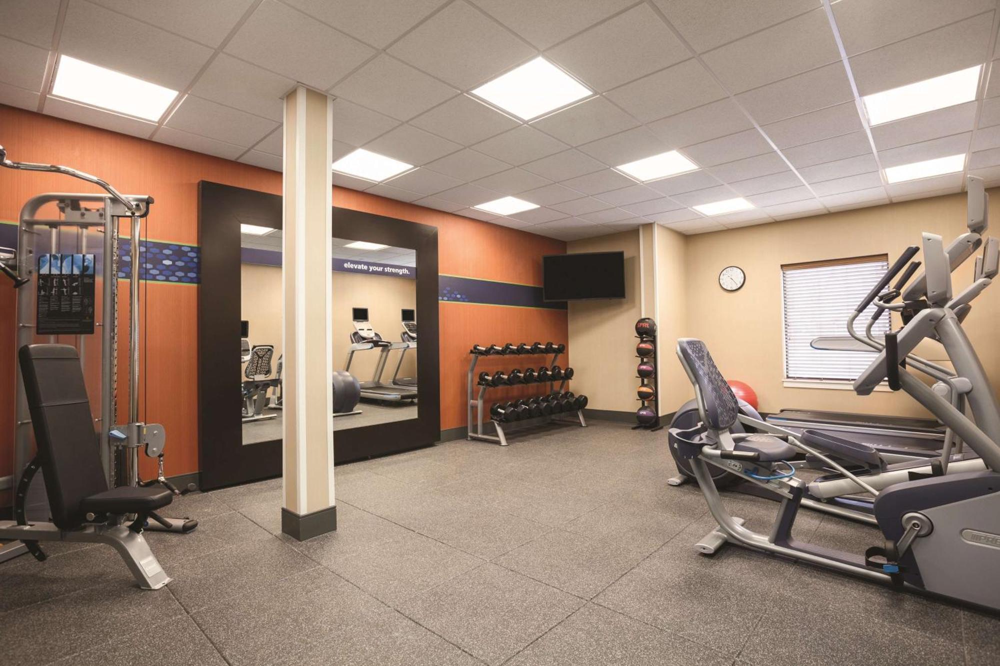 Hampton Inn Бригам-Сити Экстерьер фото